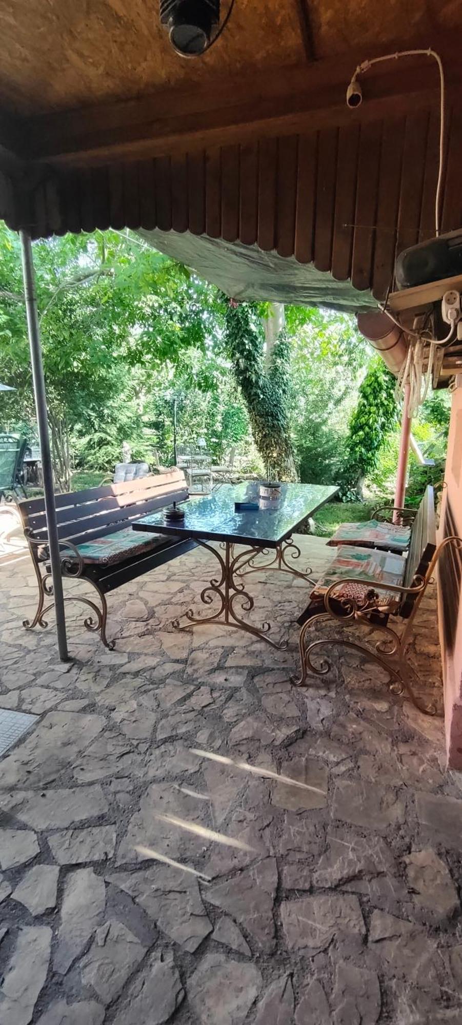 Casa Magnolia Hotell Douăzeci şi Trei August Exteriör bild
